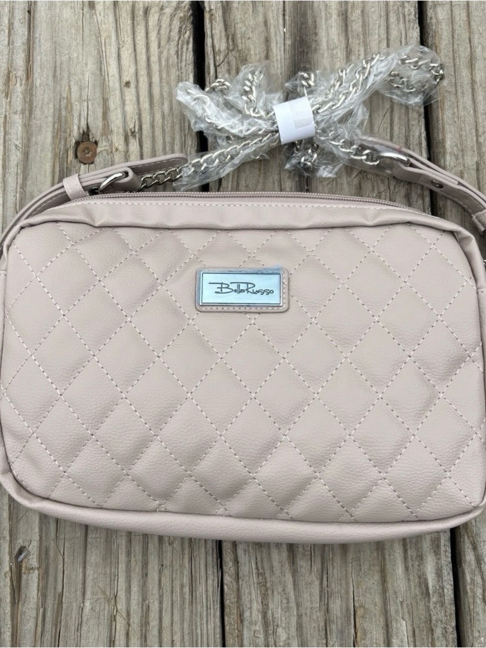 Quilted Crossbody Bag in Light brown